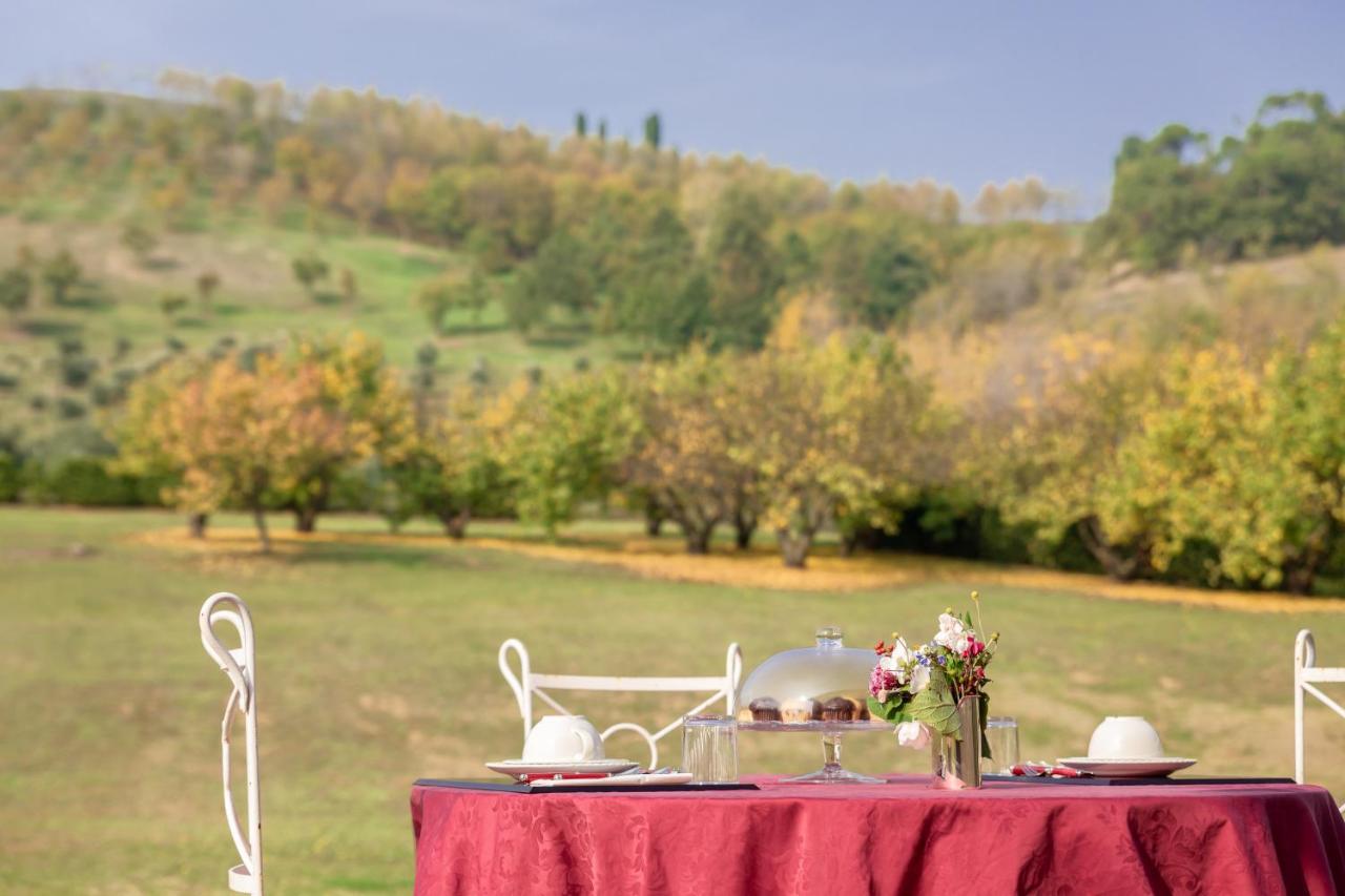 Ca' Malvasia - Bolognarooms Montecchio  Luaran gambar